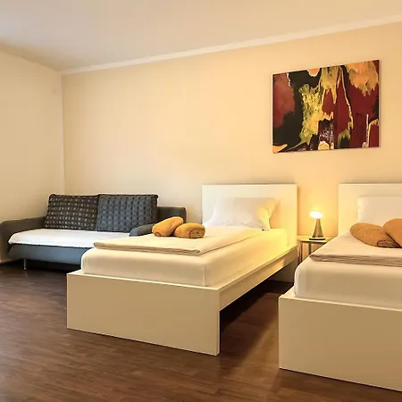 Vajagic 3 Mit Gartenlounge! Messe, Klinikum, Krupp Krankenhaus Essen