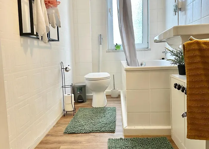 Διαμέρισμα Vajagic 3 - Apartment 6 Pers, 2 Schlafzimmer, Messe, Uni Klinik Έσσεν